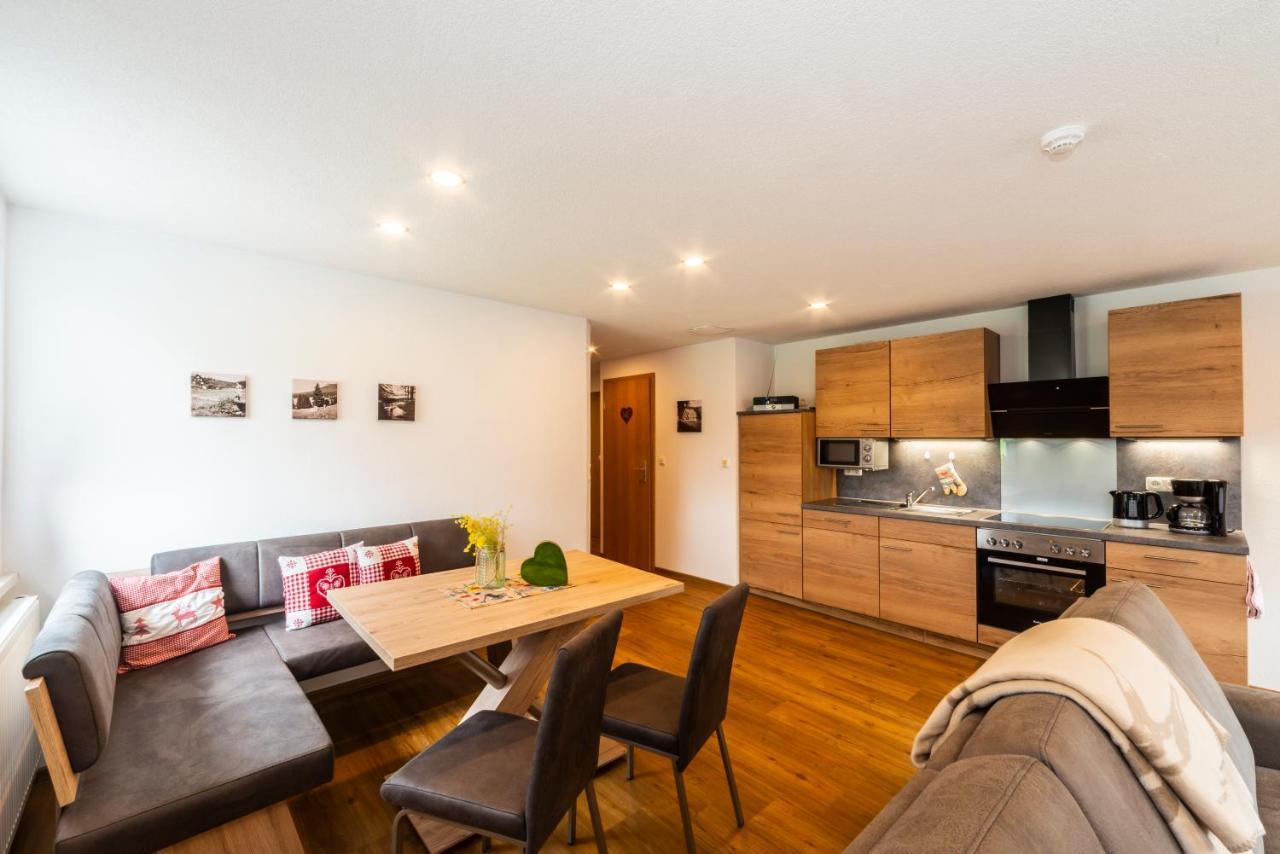 Appartements Und Ferienhaus Gasthof Kanzlersgrund Oberhof  Eksteriør bilde