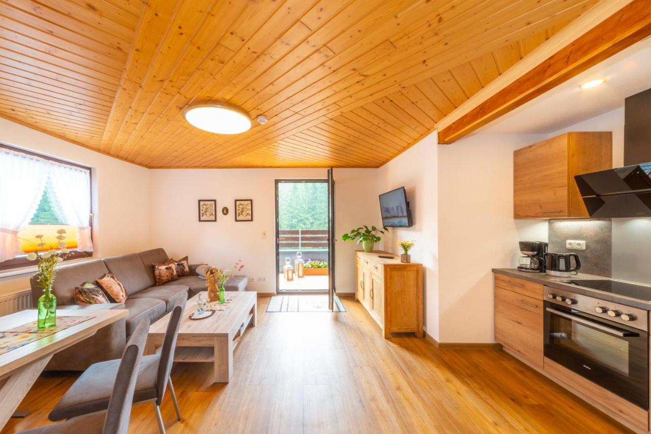 Appartements Und Ferienhaus Gasthof Kanzlersgrund Oberhof  Eksteriør bilde