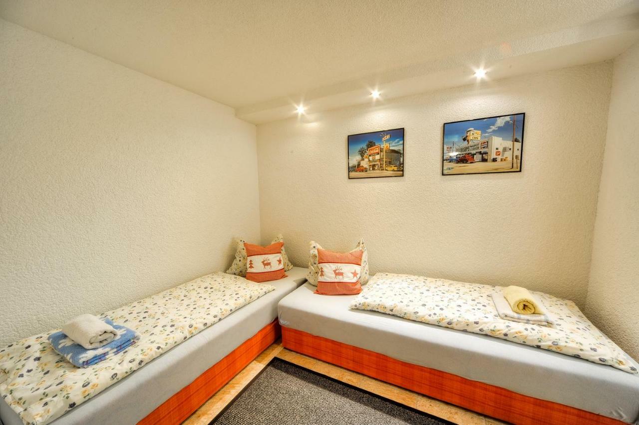 Appartements Und Ferienhaus Gasthof Kanzlersgrund Oberhof  Eksteriør bilde